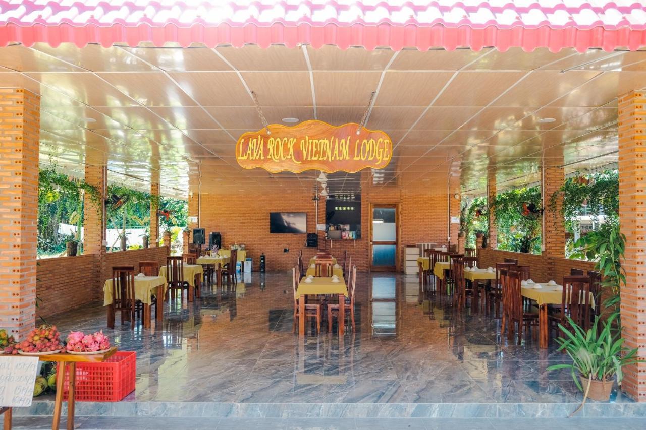 Lava Rock Viet Nam Lodge Anhfly Resort Nam Cát Tiên Exterior foto