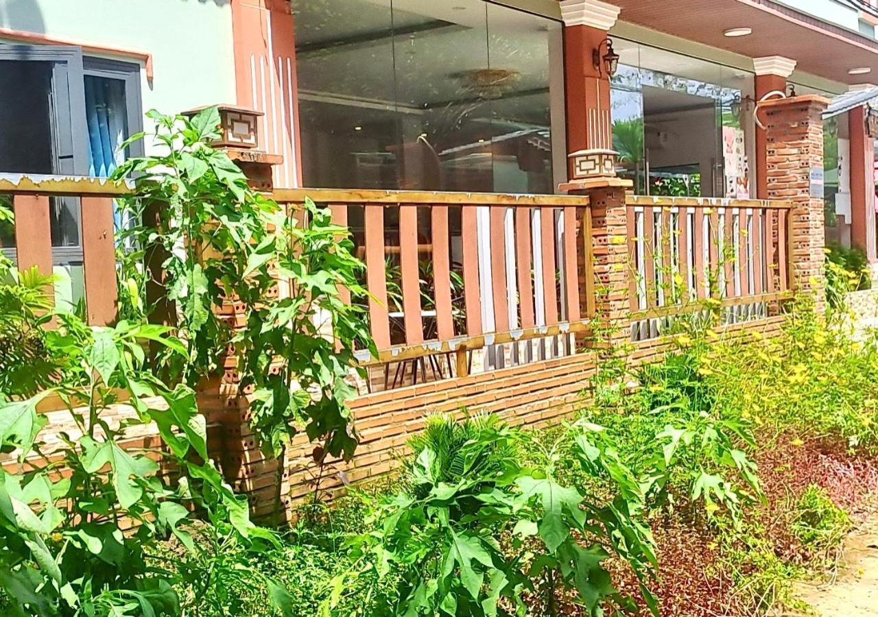 Lava Rock Viet Nam Lodge Anhfly Resort Nam Cát Tiên Exterior foto
