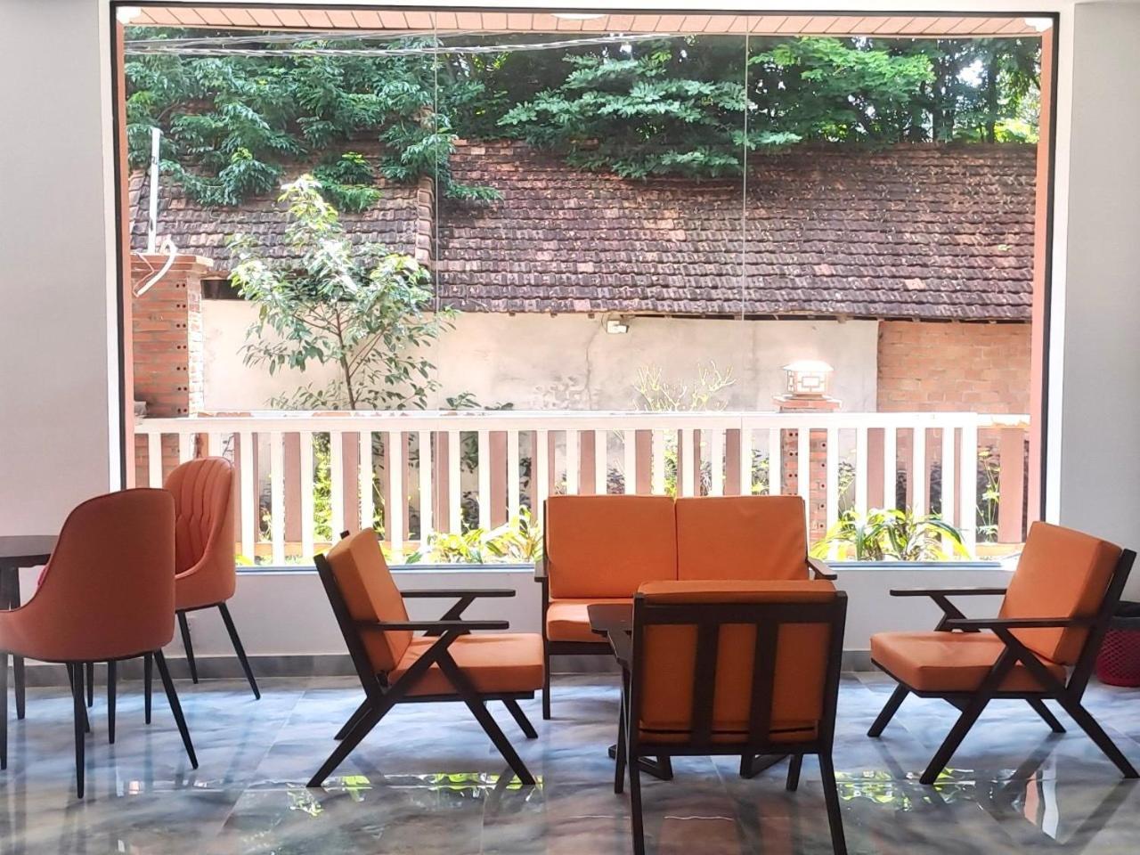 Lava Rock Viet Nam Lodge Anhfly Resort Nam Cát Tiên Exterior foto