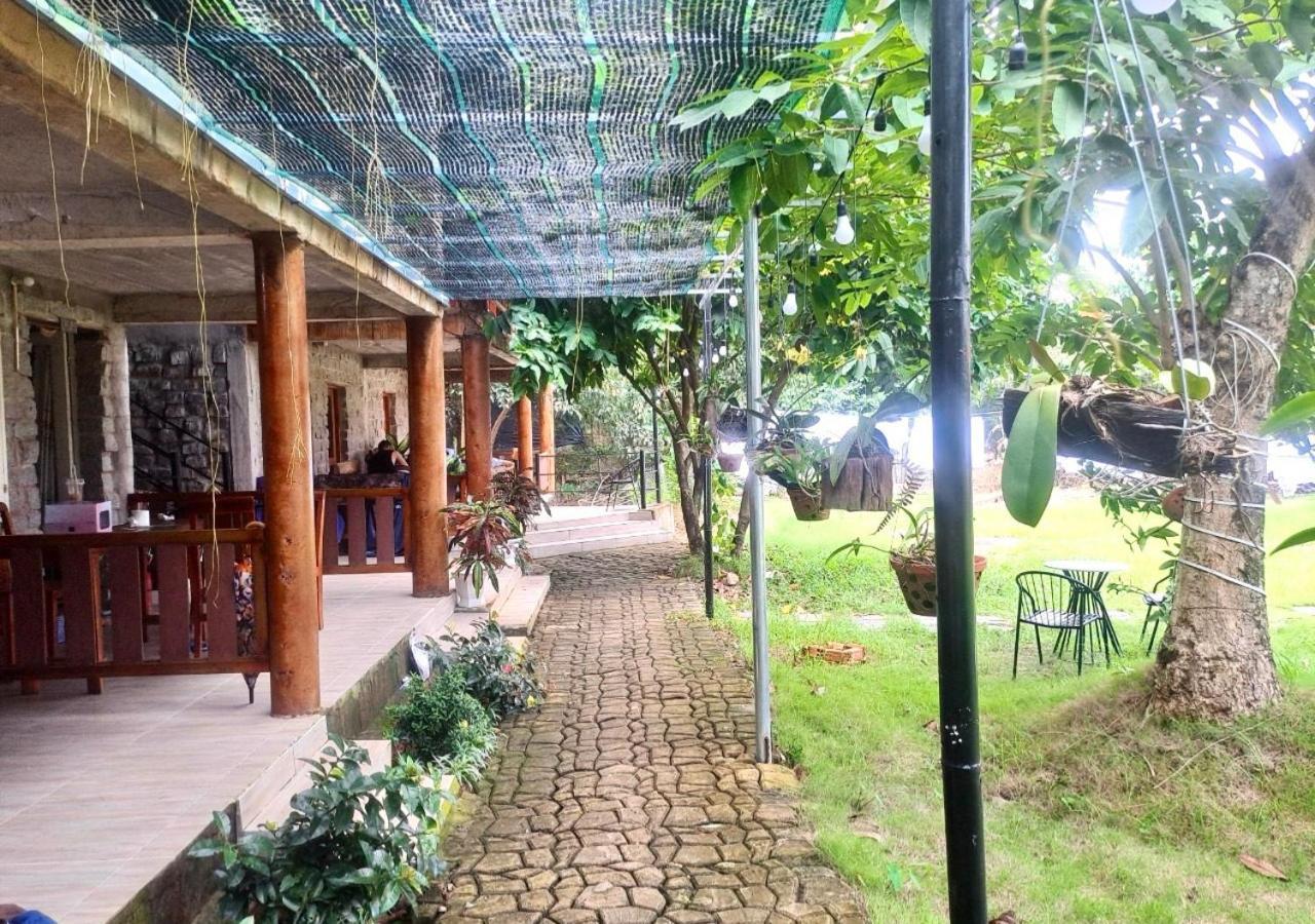 Lava Rock Viet Nam Lodge Anhfly Resort Nam Cát Tiên Exterior foto