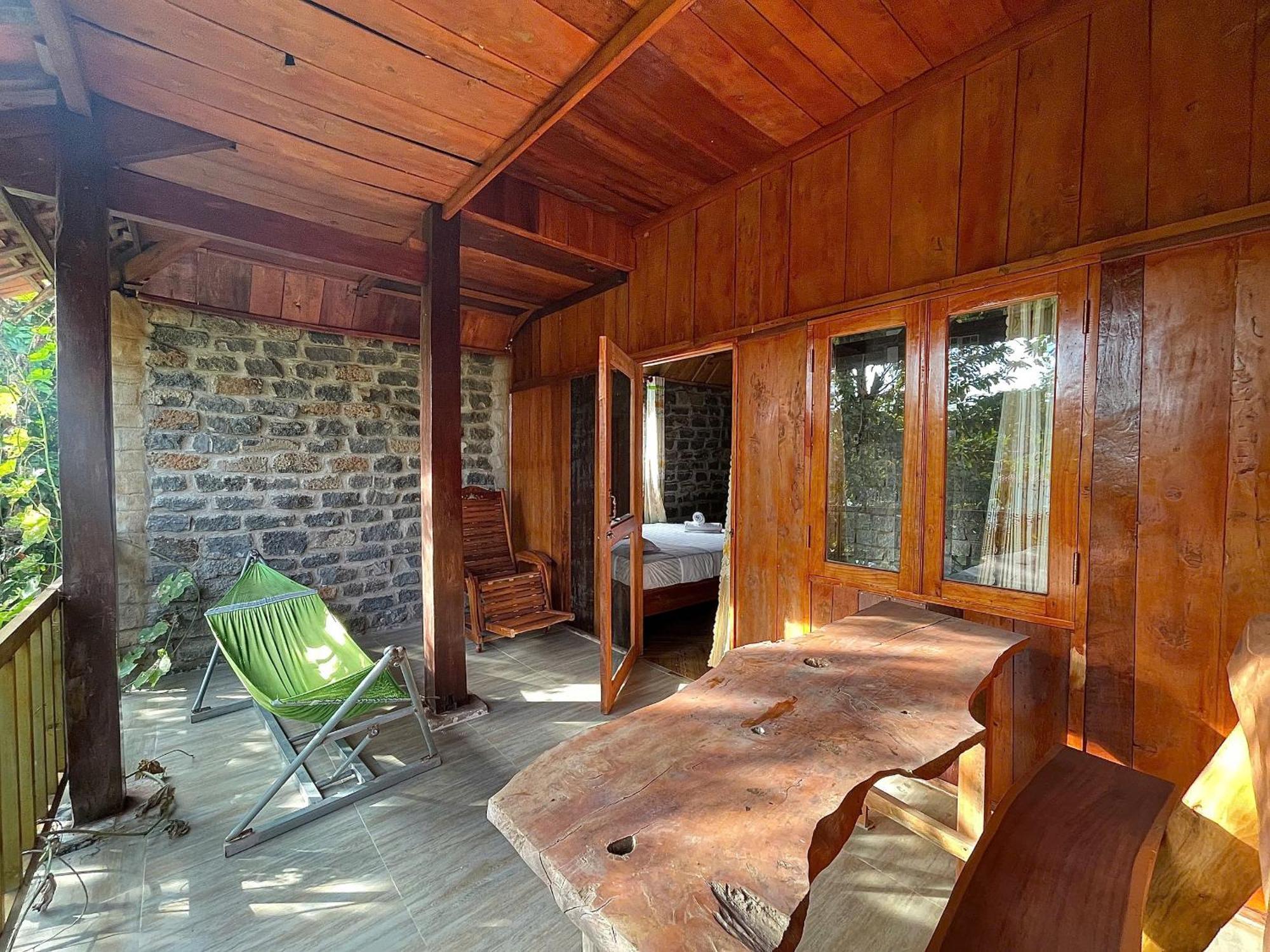 Lava Rock Viet Nam Lodge Anhfly Resort Nam Cát Tiên Exterior foto